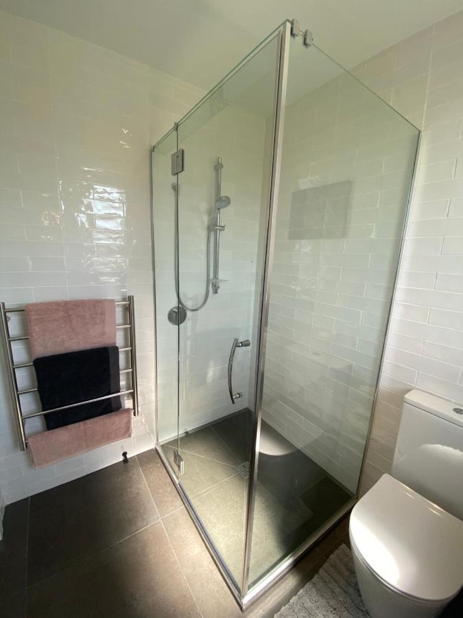 Kauri Glen Bnb Te Arai Exteriör bild