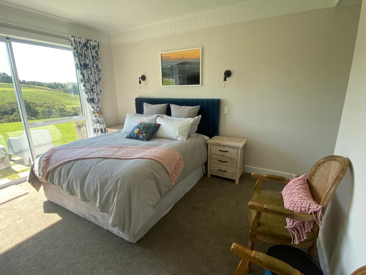 Kauri Glen Bnb Te Arai Exteriör bild