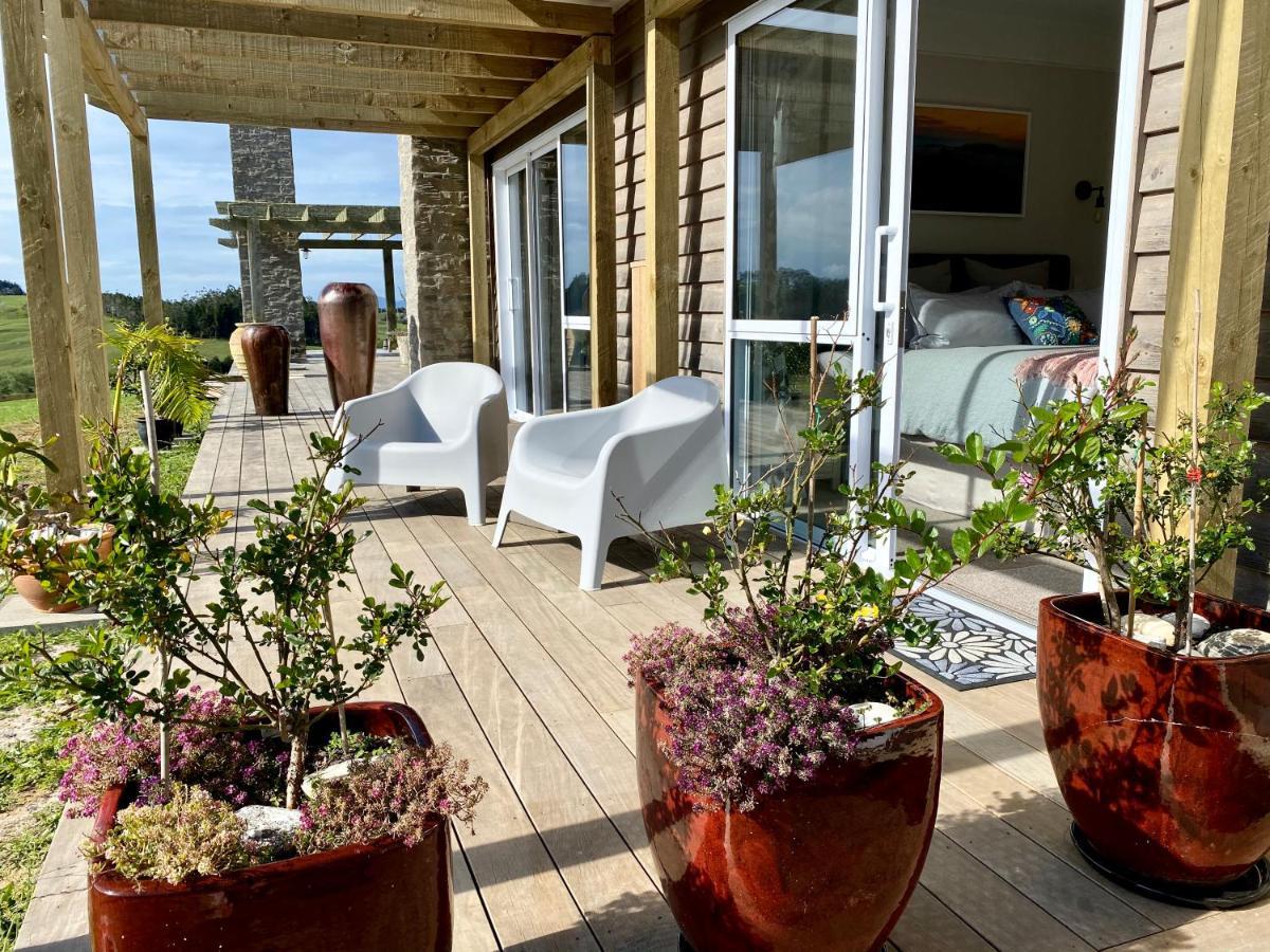 Kauri Glen Bnb Te Arai Exteriör bild